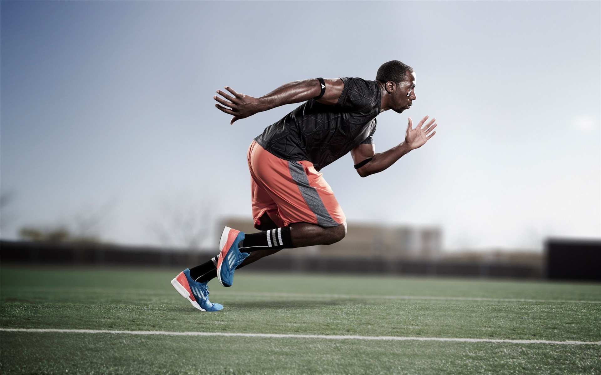 博尔特复出疑云四起，本人亲自回应：没计划参赛，博尔特现况